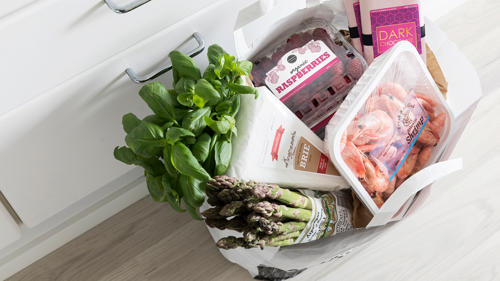 Sustainable food packaging labels